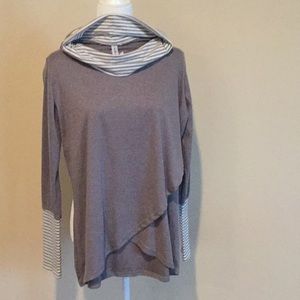 Leo & Rosi Knit Turtleneck Tunic